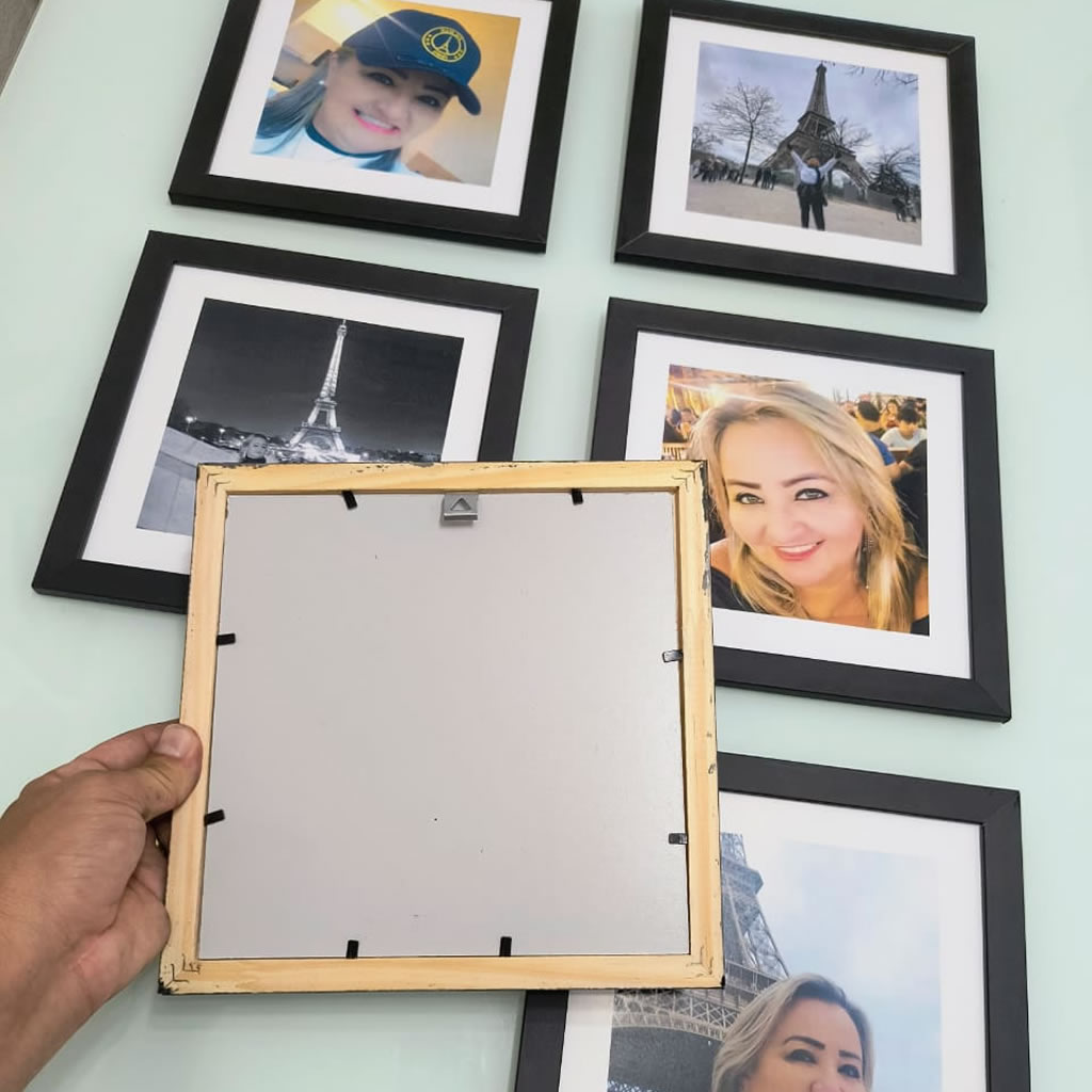 Kit com 6 Quadros personalizadas em mdf, 20x20cm, com Moldura em Madeira. - Imagem 3