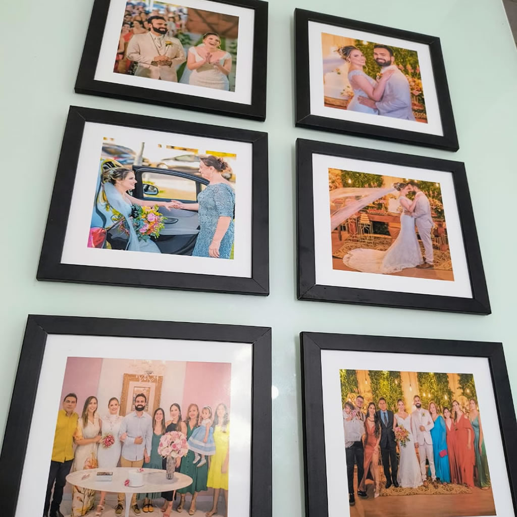 Kit com 6 Quadros personalizadas em mdf, 20x20cm, com Moldura em Madeira. - Imagem 5